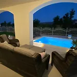 Casa Blanca