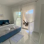 Casa Blanca *