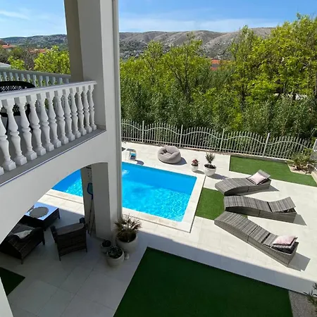 Villa Casa Blanca