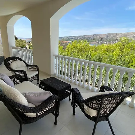 Casa Blanca Villa