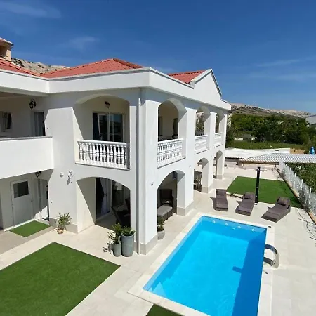 Villa Casa Blanca *