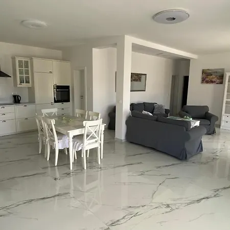Casa Blanca