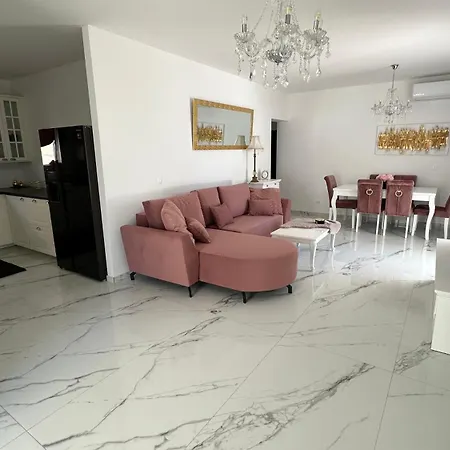 Casa Blanca Villa Pag Town