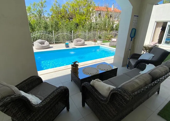 Casa Blanca * Pag Town