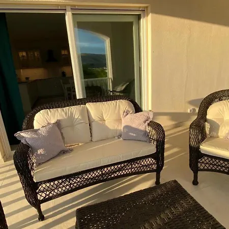 Casa Blanca Villa *