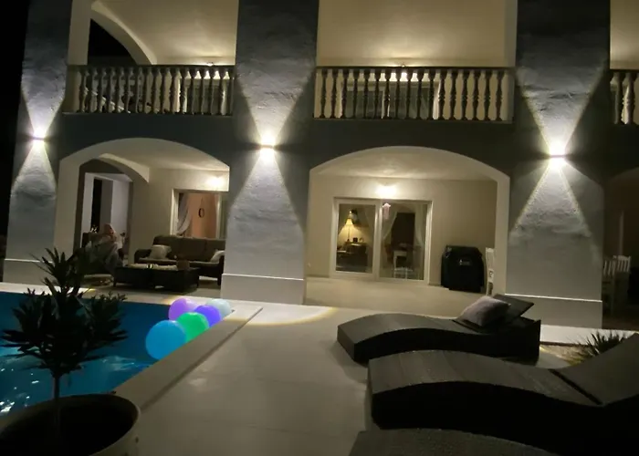 Casa Blanca Паг