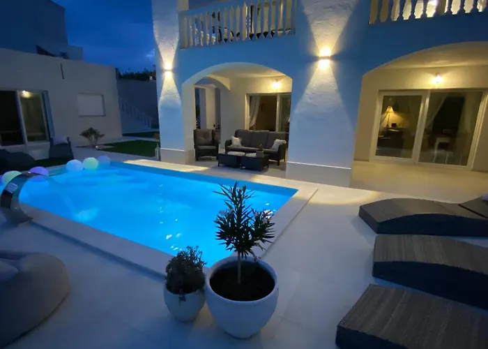 Casa Blanca * Паг